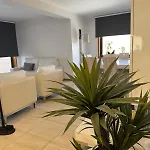 Apartment With Ocean View *