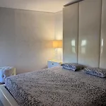 Apartment With Ocean View *