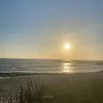 Apartment With Ocean View *