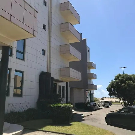 With Ocean View 明德卢