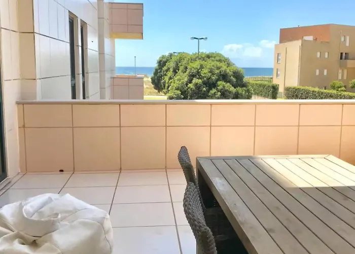 With Ocean View 公寓 明德卢